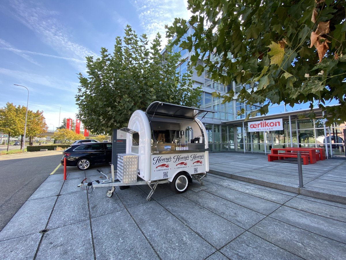 Unser erster Mittag bei der Firma Oerlikon in Pfäffikon SZ 🦞 